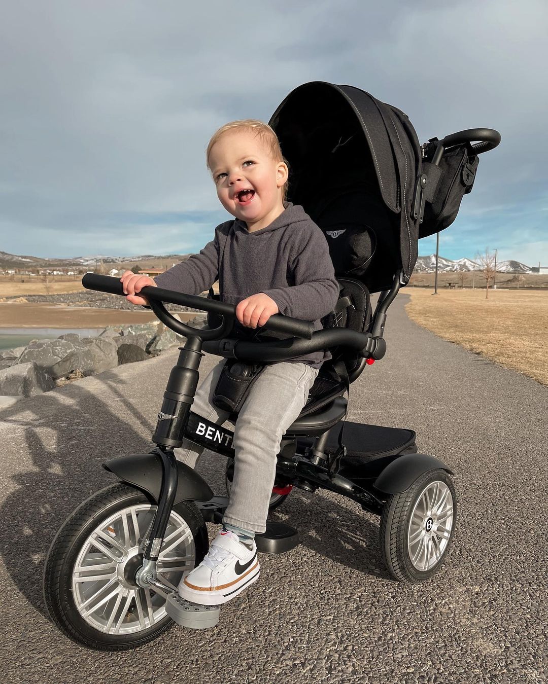 How Does A Tricycle Help A Child's Development? Posh Baby & Kids Canada
