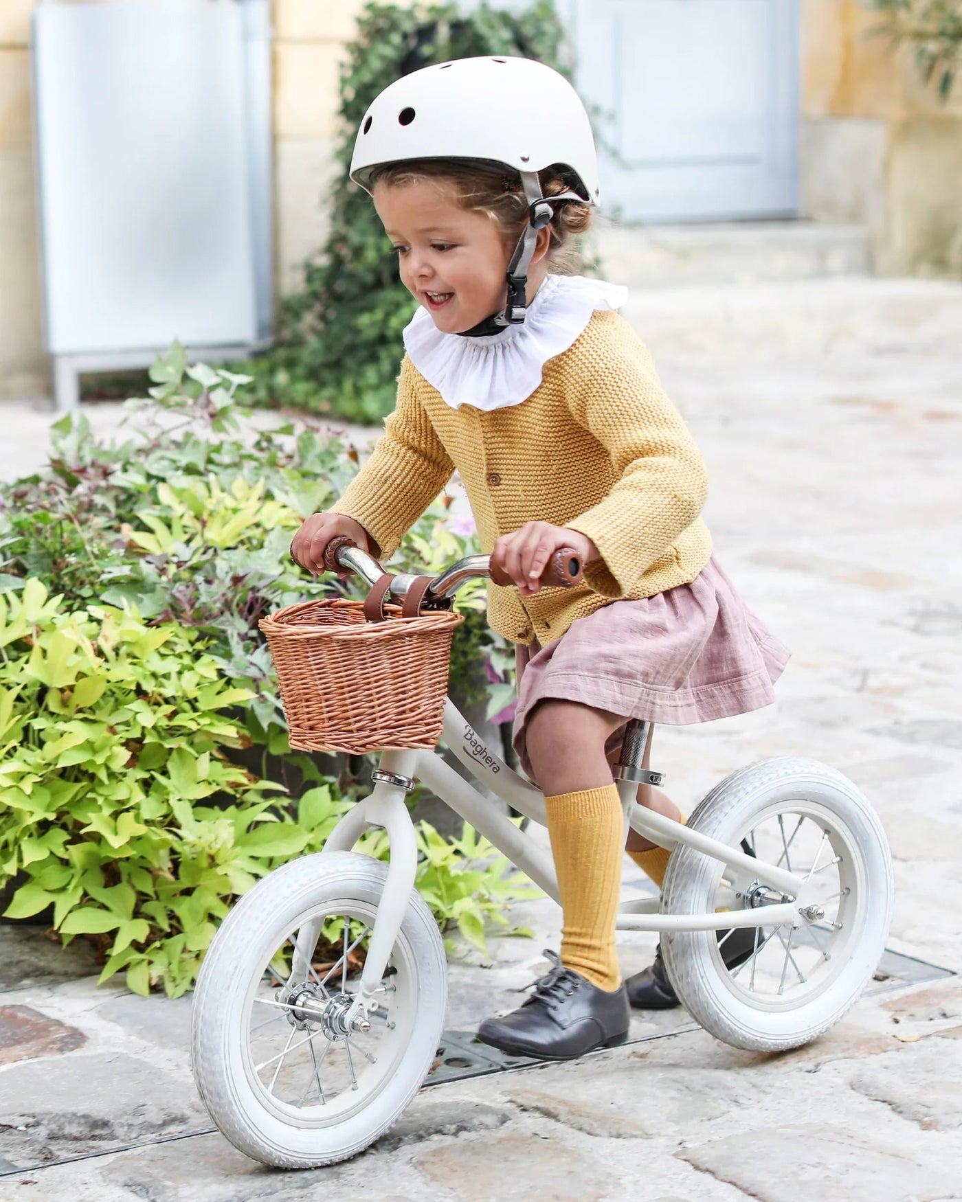 Bicycle BALANCE BIKE Ivory White + Helmet - Posh Baby & Kids Canada